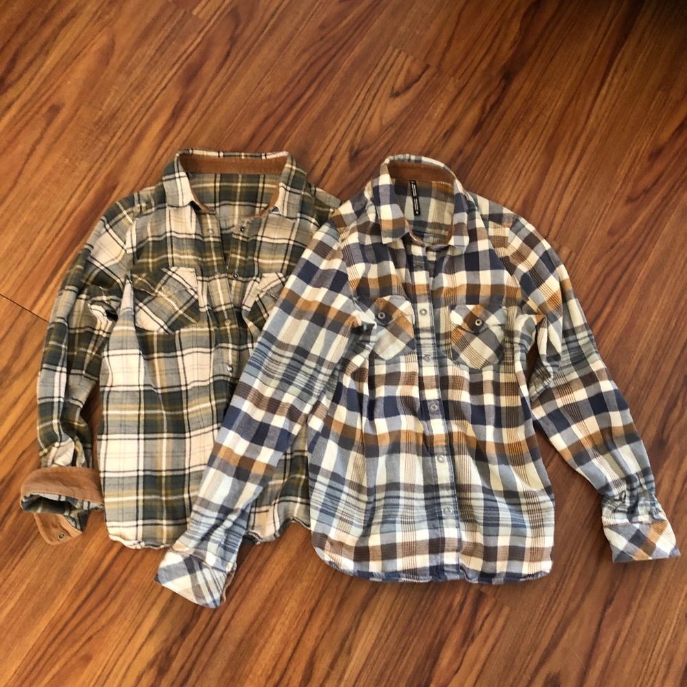 Bundle of 2 Kühl Button Down Flannel Women’s size Medium